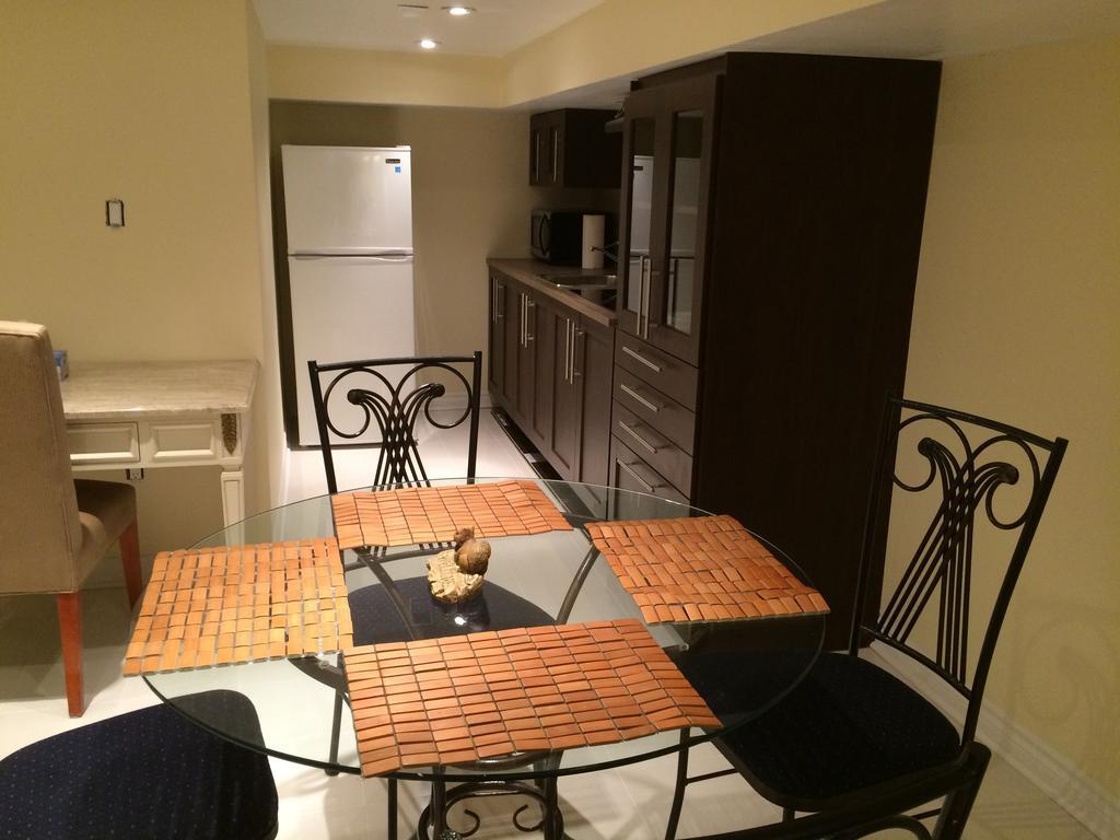 Toronto Garden Inn Bilik gambar