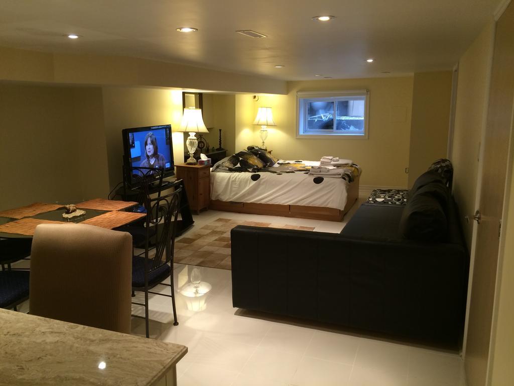 Toronto Garden Inn Bilik gambar